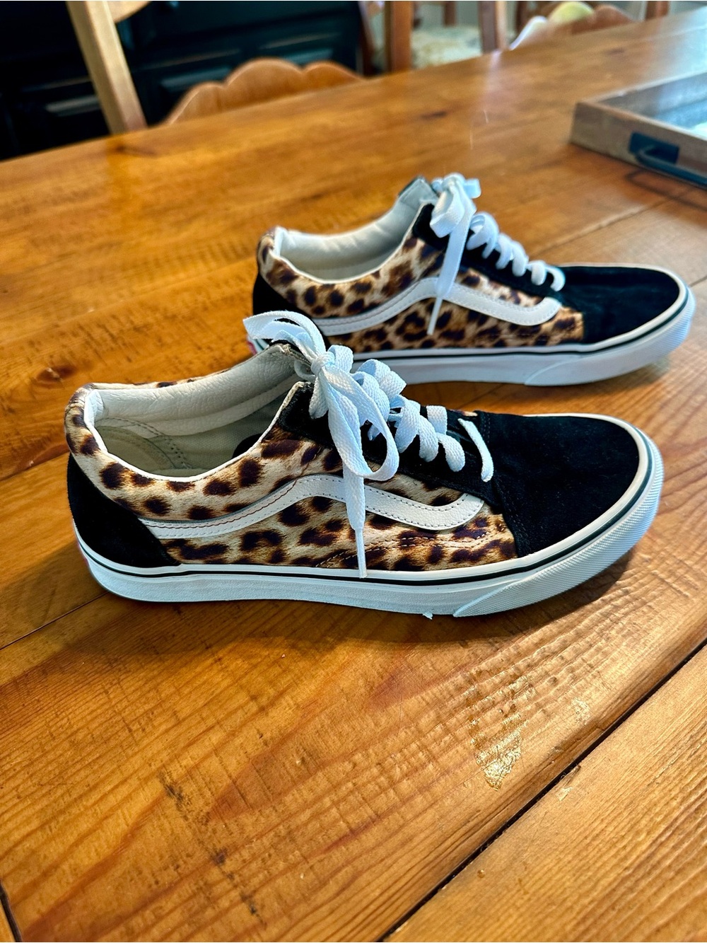 Vans Leopard Print Low-Top Sneakers in Black & Brown - Picture 3 of 7